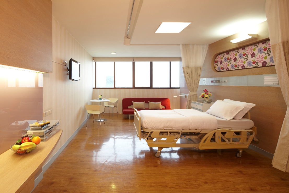 Phyathai 2 Hospital - Image 3