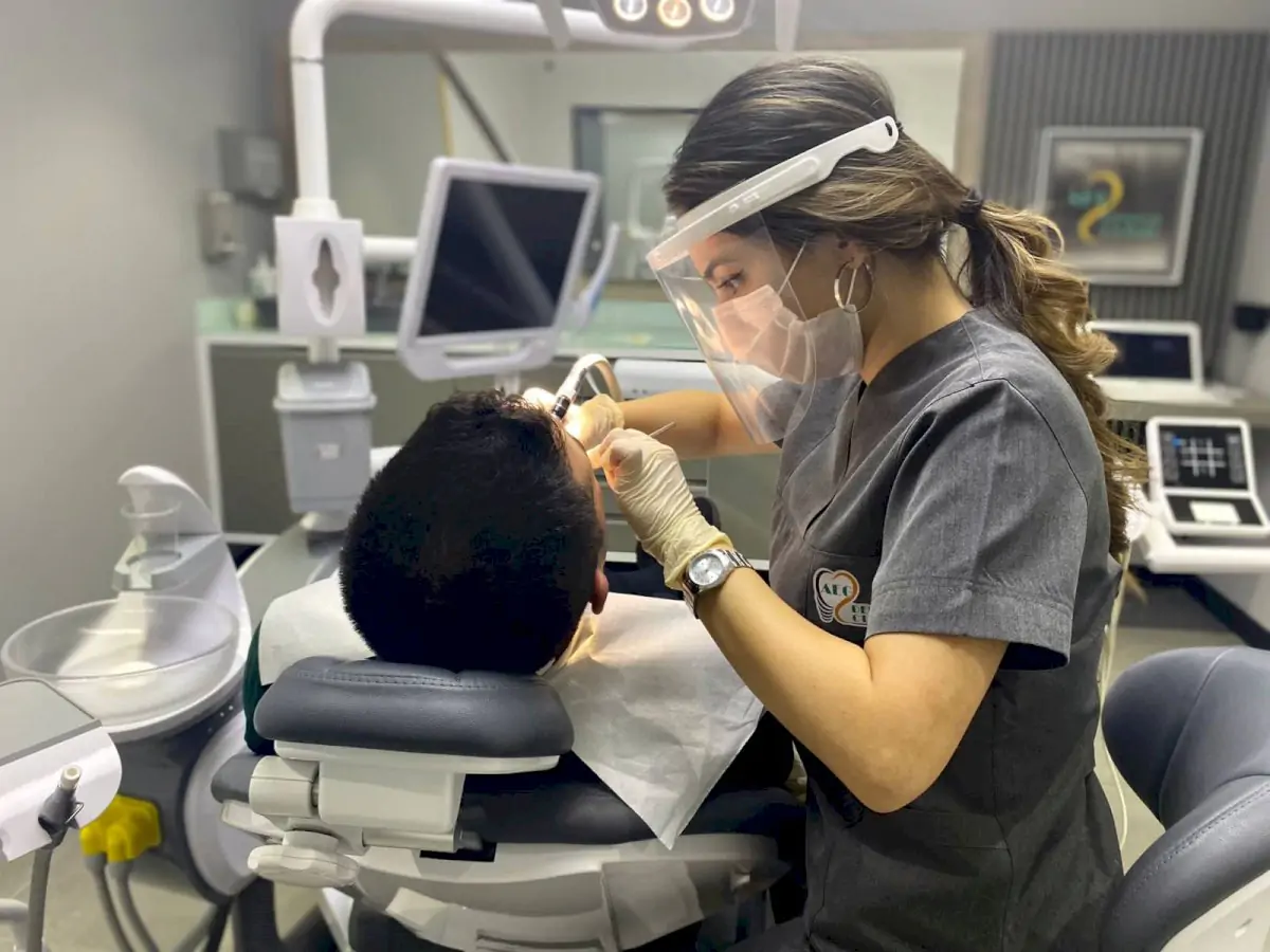 VSC Dental Clinic - Image 2