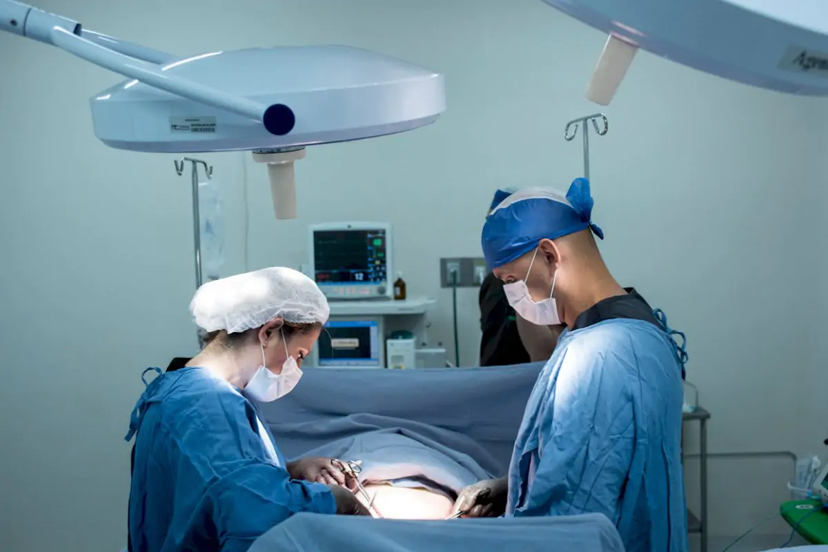 Marroquín & Sandoval Plastic Surgery Clinic - Image 2