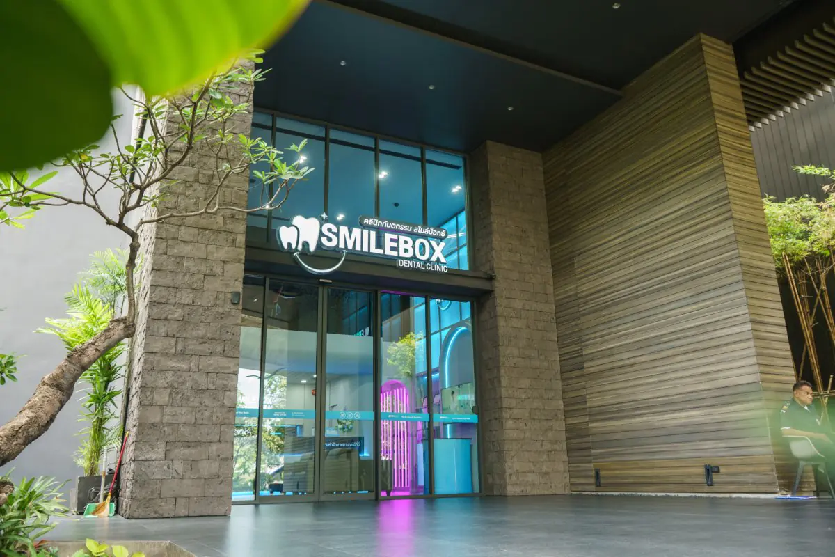 SmileBox Dental Clinic - Thonglor, Sukhumvit Branch - Image 2
