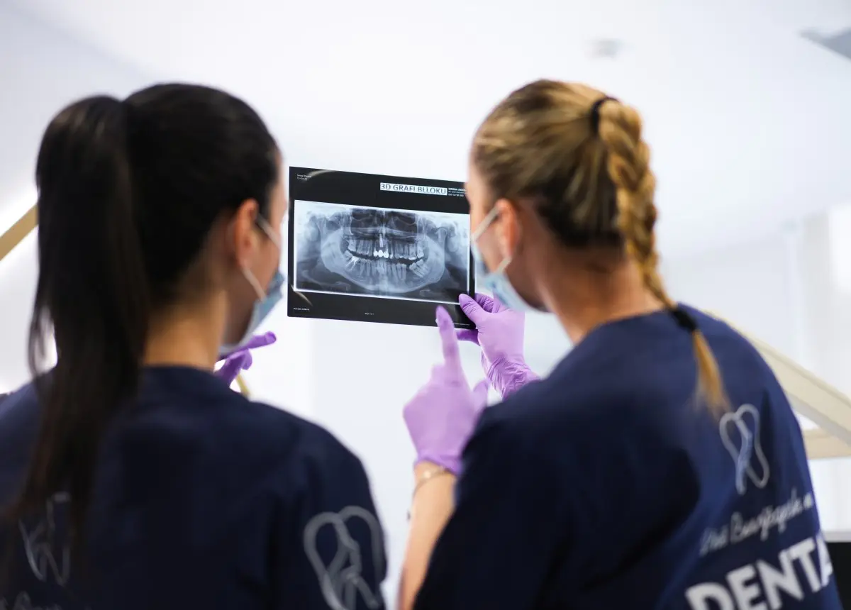 Dental Med Austria & Elixence - Image 2