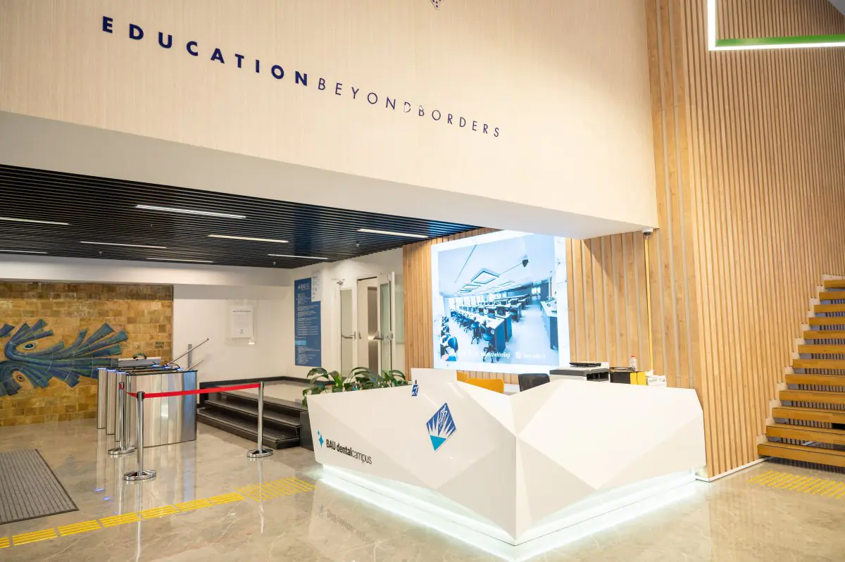  Bahçeşehir University Dental Hospital - Image 1
