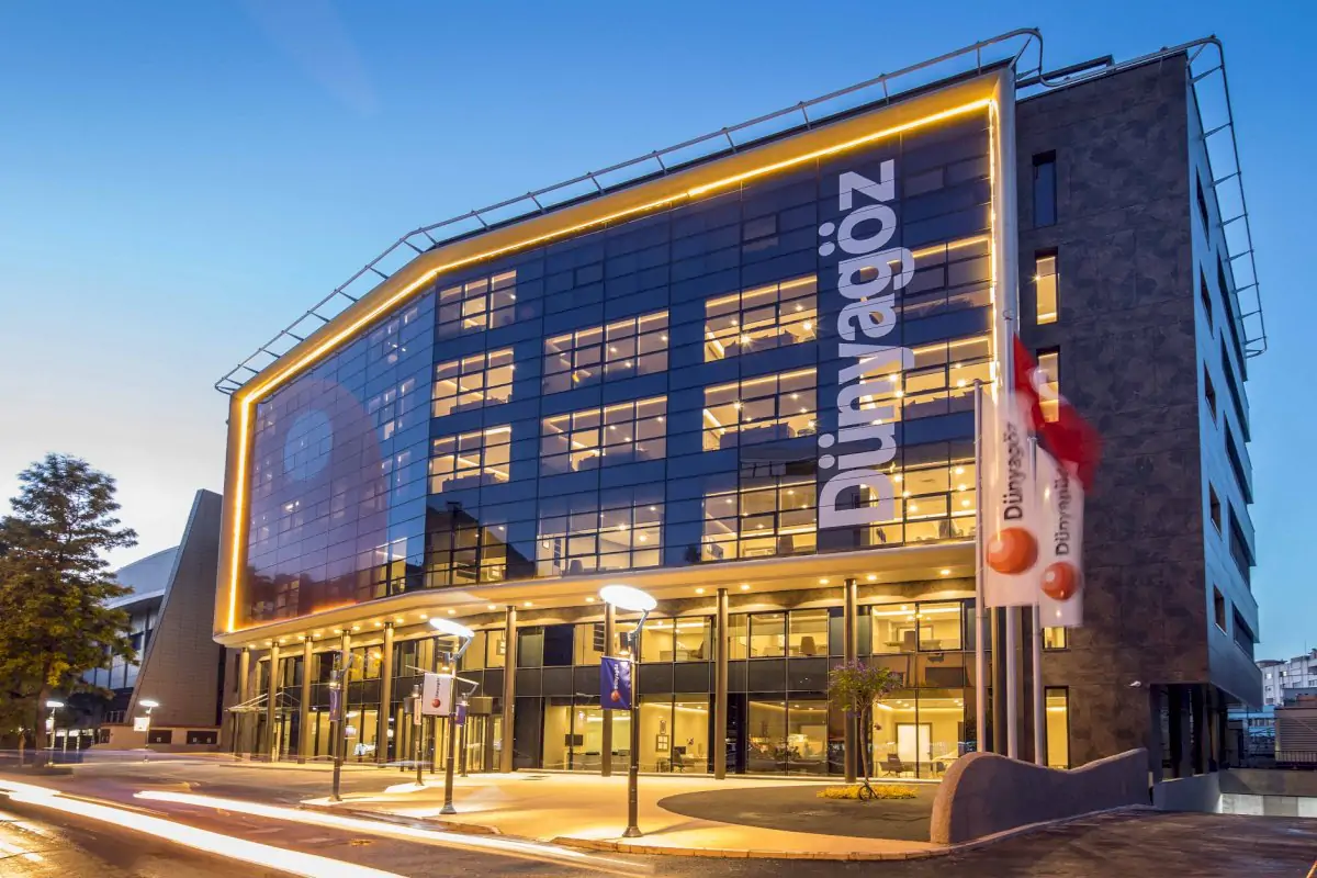 Dunyagoz Eye Hospital Izmır - Image 1