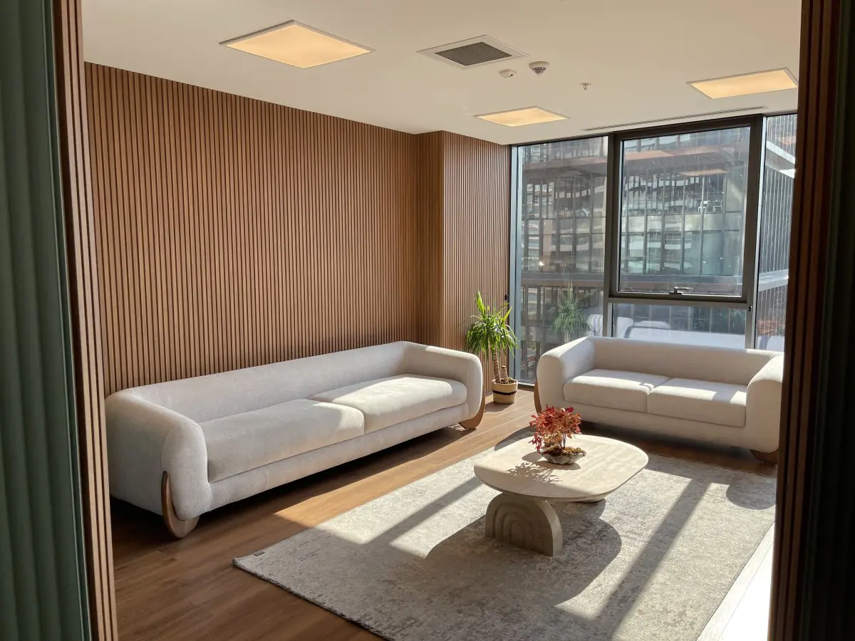 Veysel OZCAN Clinic - Image 1