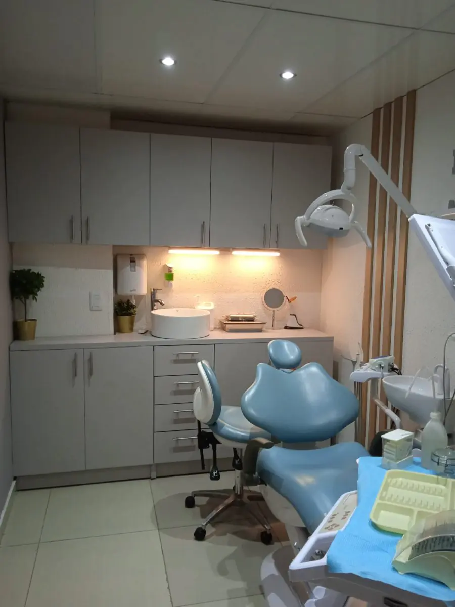 Dra Zoila Fernández's Private Practice (Centro de Salud Bucal Dra Zoila Fernández) - Image 3