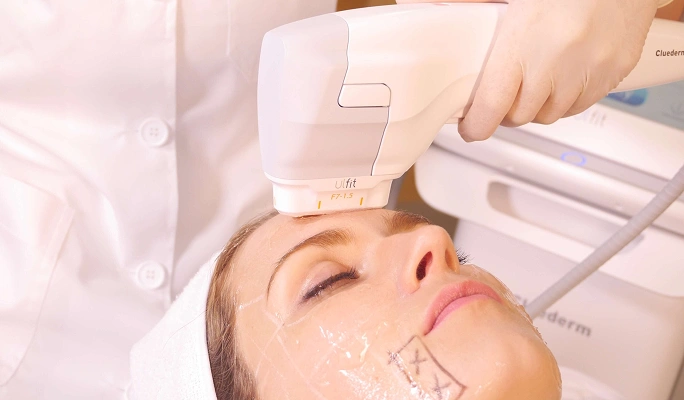 Facelift Surgery (Non-Surgical) Procedure